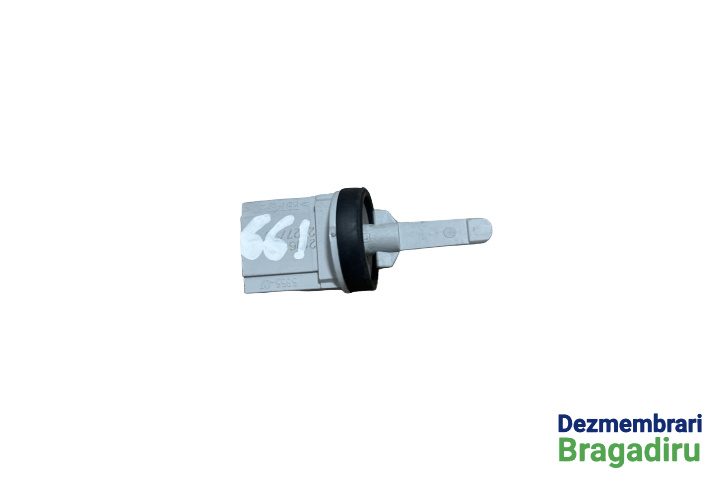 Senzor temperatura interior Volkswagen VW Passat B6 [2005 - 2010] Sedan 4-usi 2.0 TDI MT (140 hp) Cod motor BMP, Cod culoare LA7W