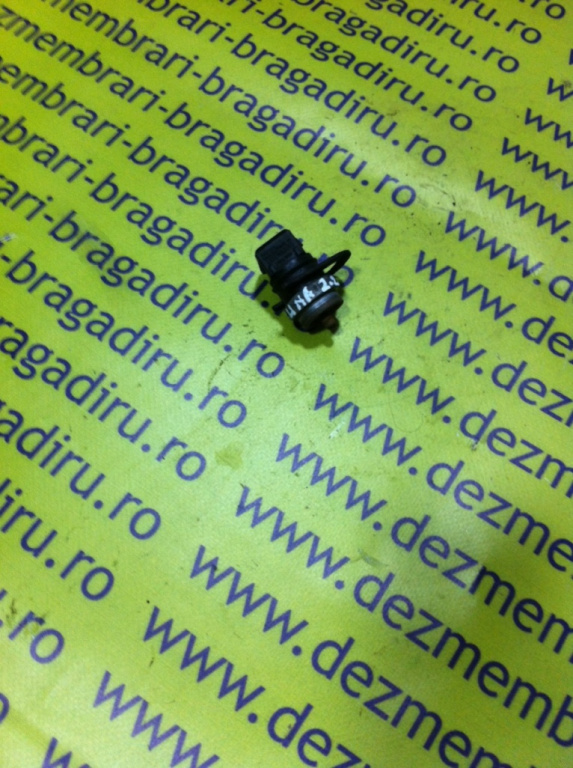 Senzor temperatura lichid racire Renault Laguna 2 [2001 - 2005] Liftback 2.2 DCi MT (150 hp) II Grandtour (KG0/1_)