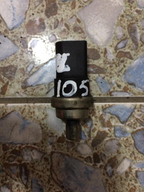 Senzor temperatura motorina Skoda Octavia 2 [2004 - 2008] Liftback 5-usi 2.0 TDI MT (140 hp) (1Z3) Cod motor BKD
