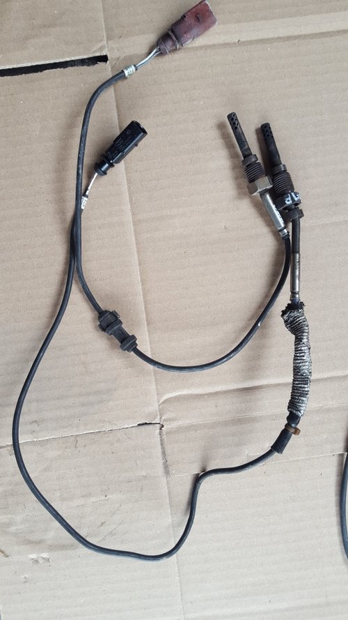 Senzor Temperatura VW Passat B6 2.0TDI BMP 140cp 2007