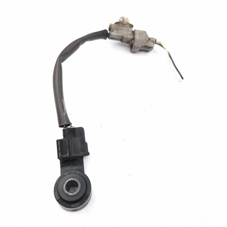 Senzor Toyota AVENSIS (T25) 2003 - 2008 Benzina 1710001110, 8961502220, 01J10