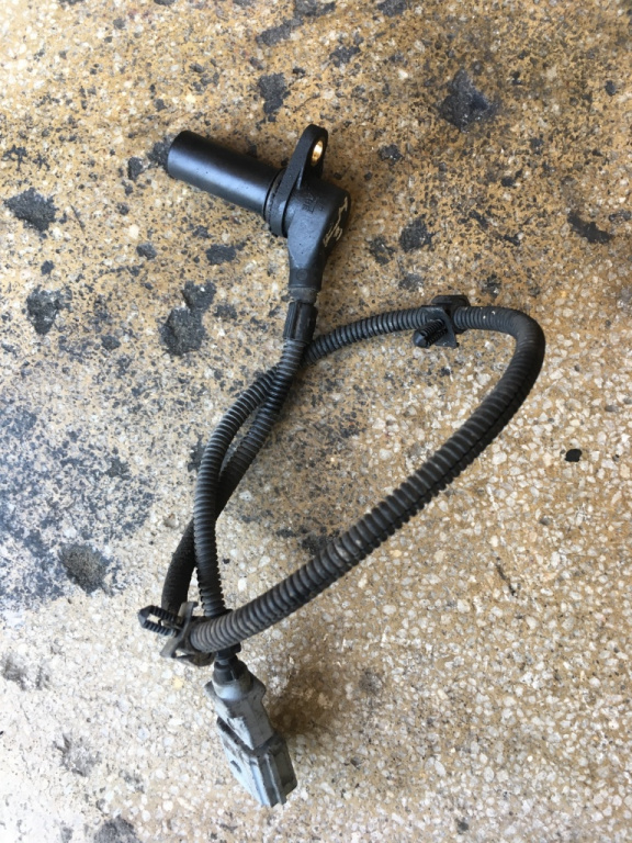 Senzor turatie motor Seat Ibiza 3 [2002 - 2006] Hatchback 3-usi 1.4 TDI MT (75 hp) IV (6L1)
