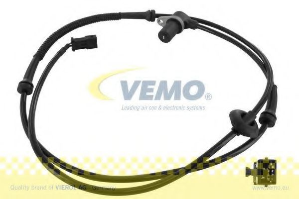 Senzor,turatie roata AUDI A4 (8E2, B6) (2000 - 2004) VEMO V10-72-1239 piesa NOUA