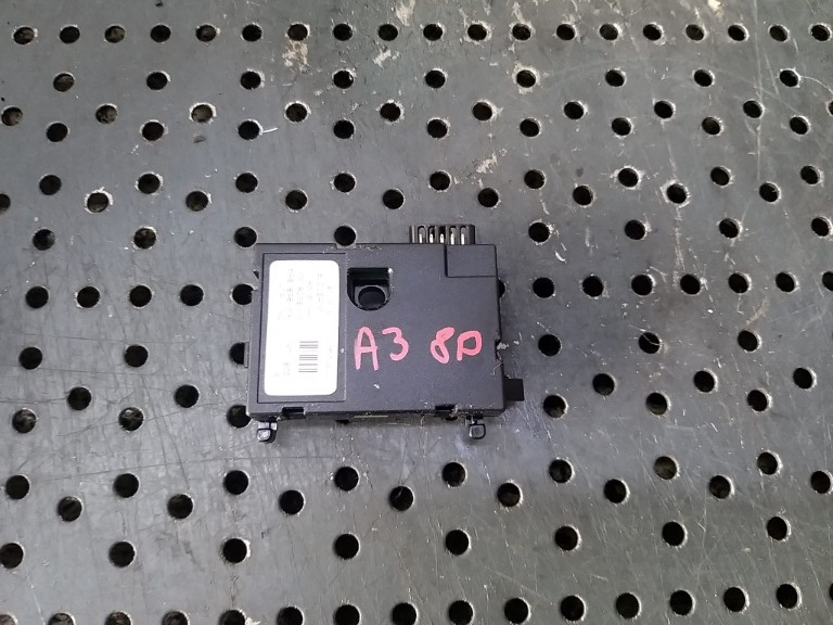 Senzor unghi volan audi a3 8p 1k0959654