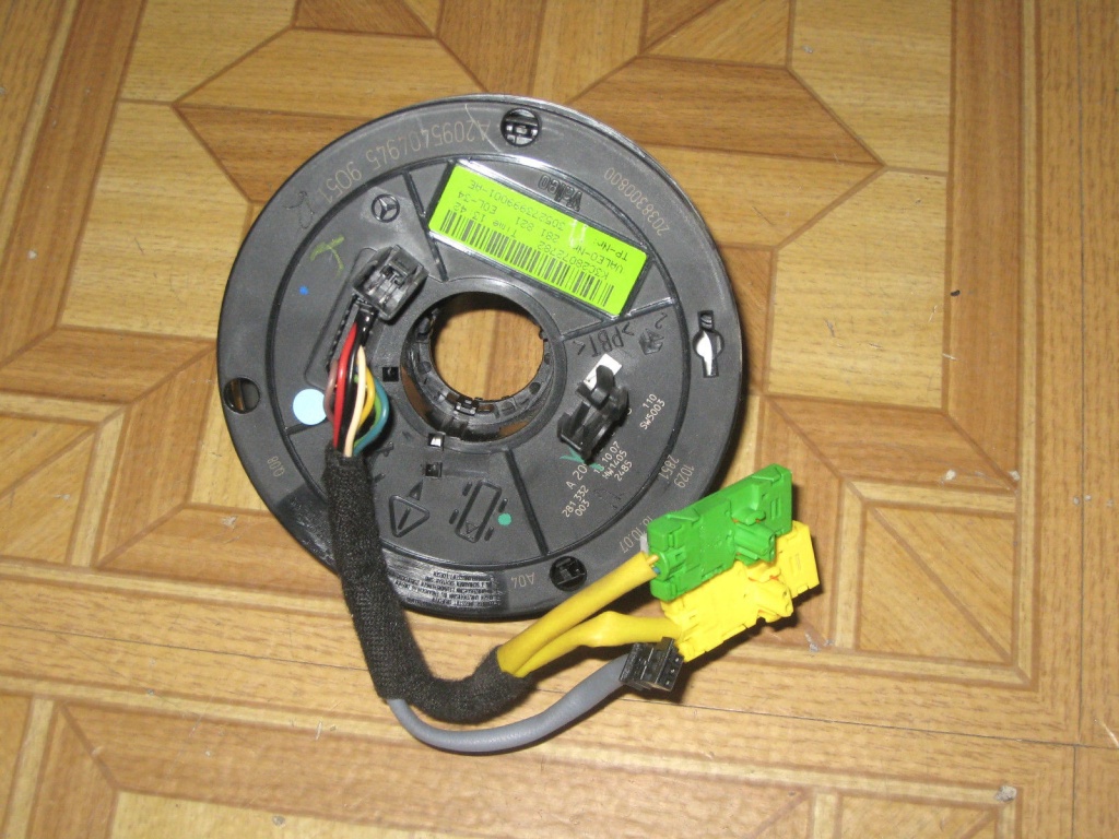 Senzor unghi volan Mercedes A2094640418