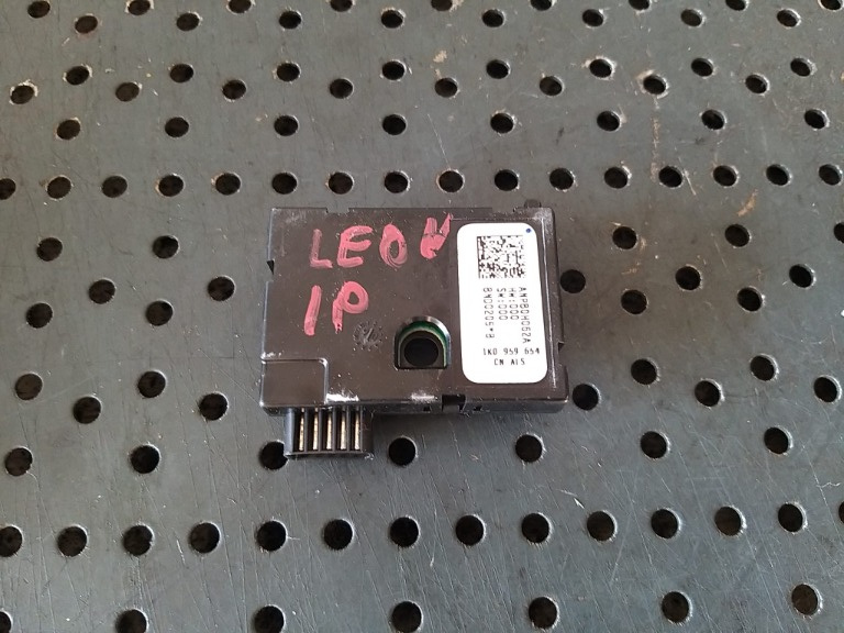Senzor unghi volan seat leon 1p 1k0959654