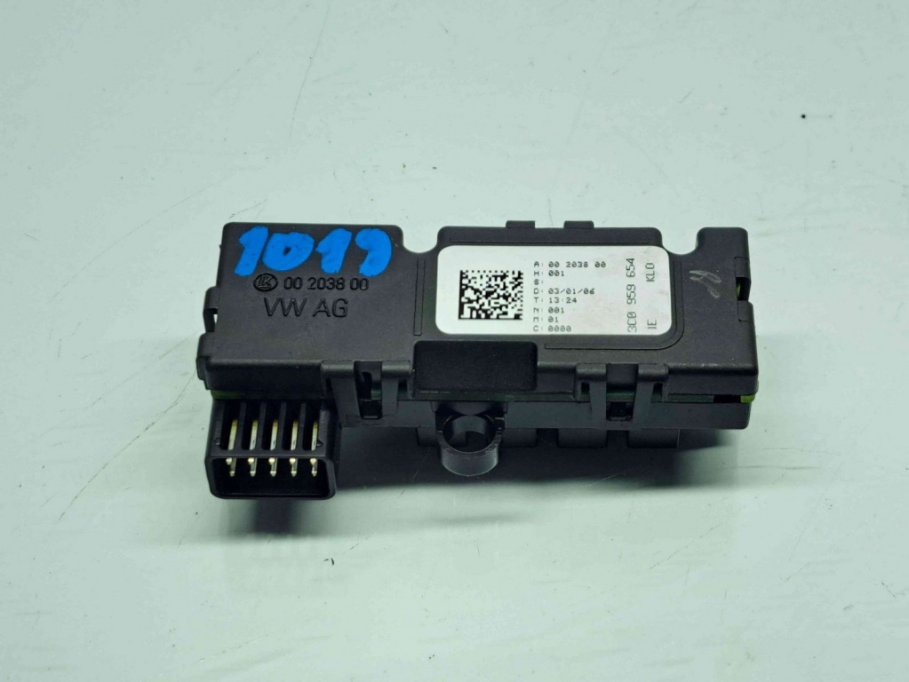 Senzor unghi volan Volkswagen Passat B6 (3C2) [Fabr 2005-2010] 3C0959654