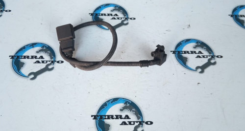 Senzor vibrochen VW Bora 1.6 16V 77 KW 105 CP cod motor AZD