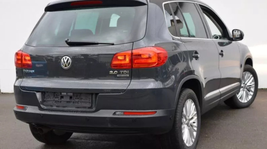 Senzori De Parcare Pentru Volkswagen Tiguan (montaj gratuit)