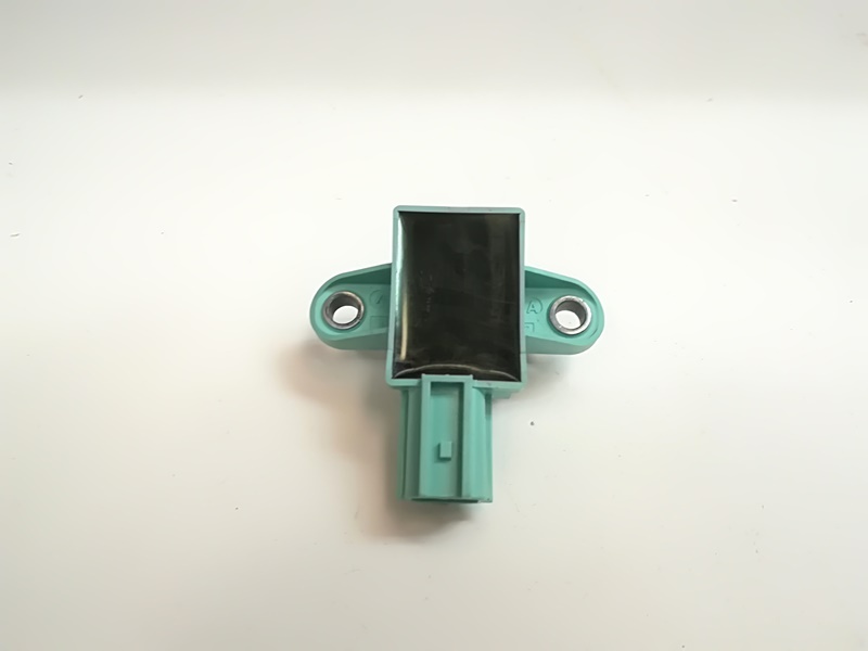 Senzori impact, Audi A4 Avant (8K5, B8) (id:140943)