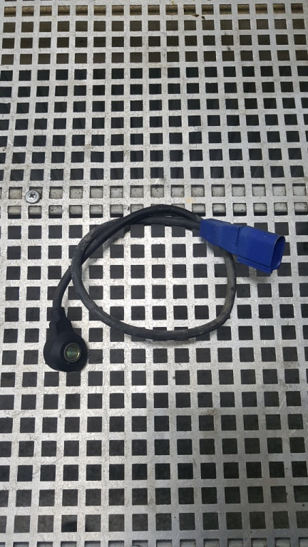 Senzori impuls Volkswagen Passat b5.5 1.8 t 2002 OEM 06C905377