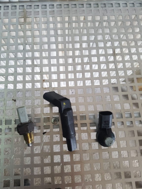 Senzori motor OEM 03D906433