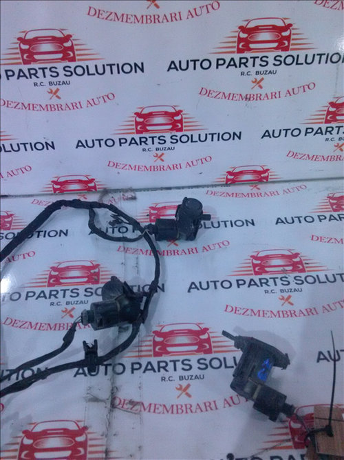 Senzori parcare bara fata ( 3 buc ) AUDI A6 2.0 d an fabr. 2007
