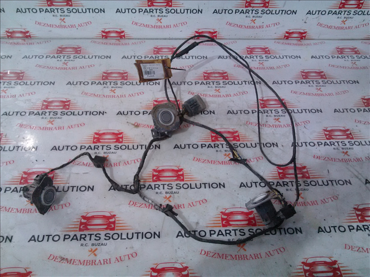Senzori parcare bara fata BMW E 60 2.0 D an fabr. 2009