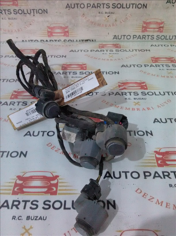 Senzori parcare bara spate (4 buc) BMW E60 an fabr. 2008