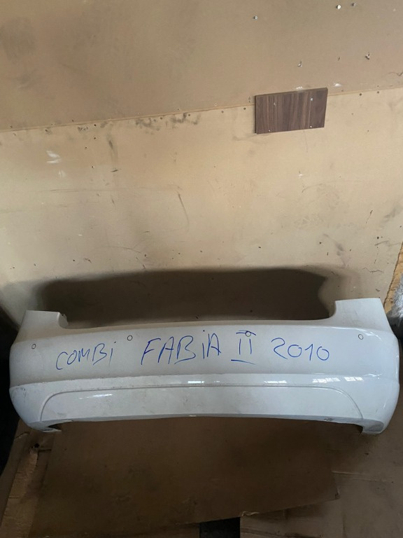 Senzori parcare bara spate Skoda Fabia 2 1.2TSI combi an de fabricatie 2011