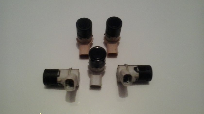 SENZORI PARCARE BMW525,530D E60,E39,320D 318IE46,E90,X5,F10 ORIGINALI!!!