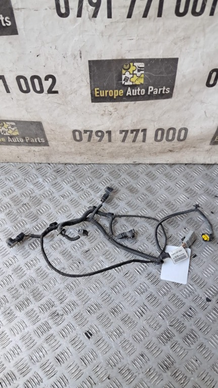 Senzori parcare fata + cablaj Peugeot 308 T9 cod 9825379880 / 9675202477