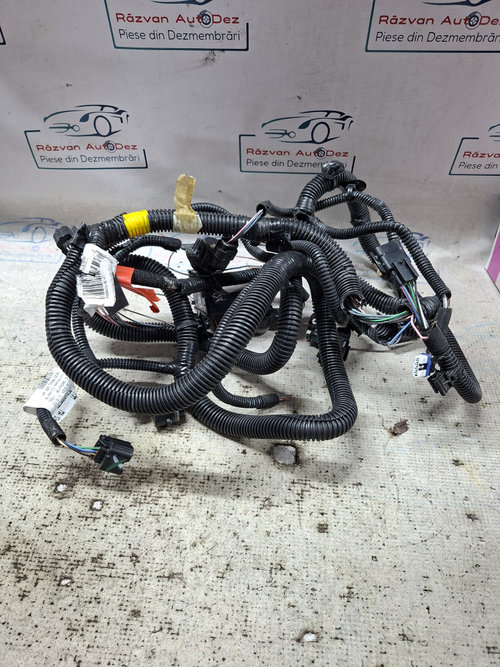 Senzori parcare fata plus instalație Renault Megane 5 - Benzina 2024, 284387575R / 284381287R / 284...