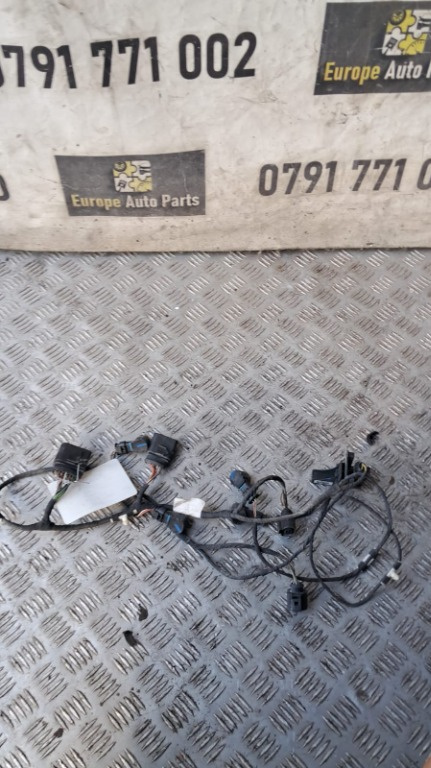 Senzori parcare spate + cablaj Audi Q7 4L an 2014