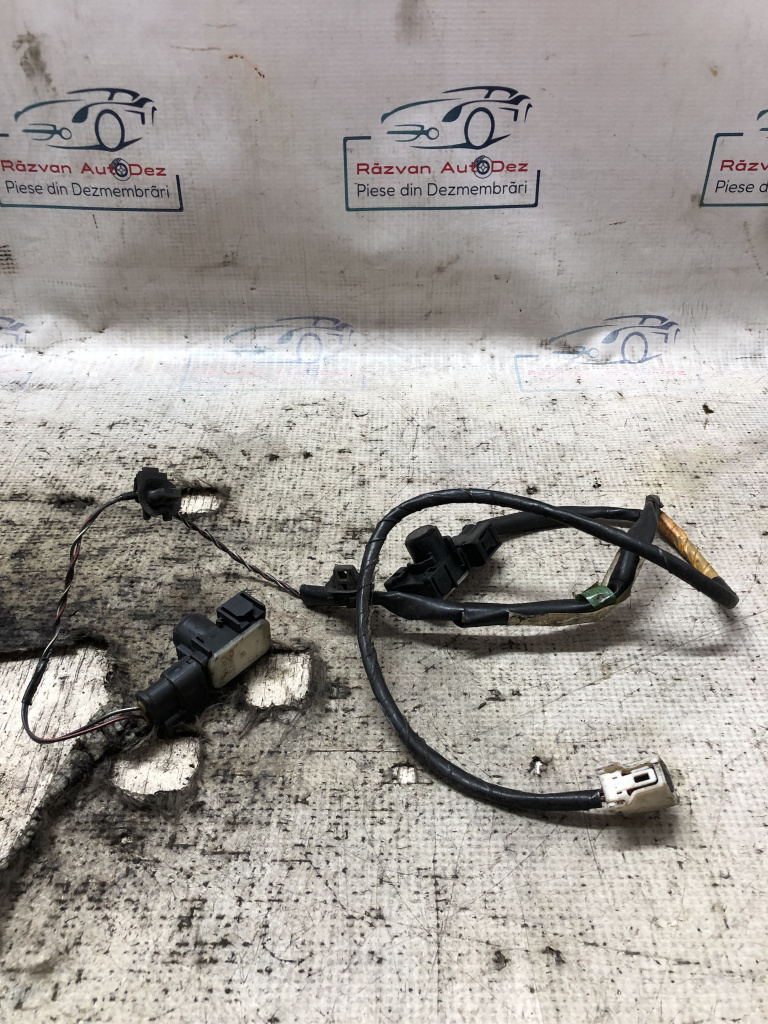 Senzori parcare spate plus instalație Mazda CX-3 2018, KD4967UC1