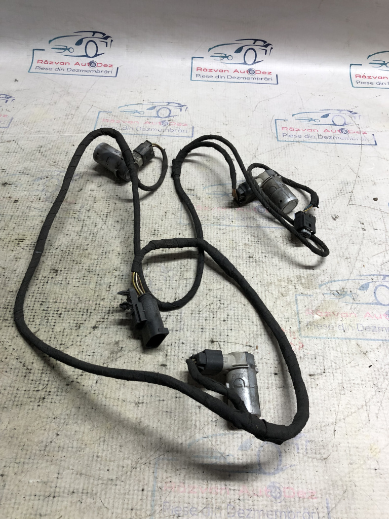 Senzori parcare spate plus instalație Mercedes B-Class 2007, 687920A / 3 SENZORI