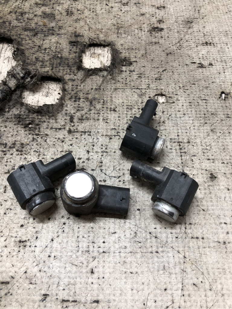 Senzori parcare spate Volkswagen Passat B6 - Motorina 2006, 3C0919275L
