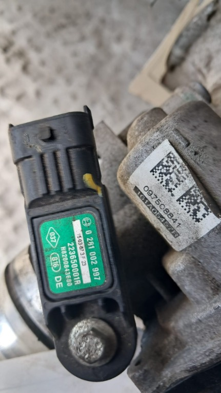 Senzori presiune Nissan Qashqai 1.5 dci 110 CP cod motor K9K an 2015 cod 0281002997 / 8200843680