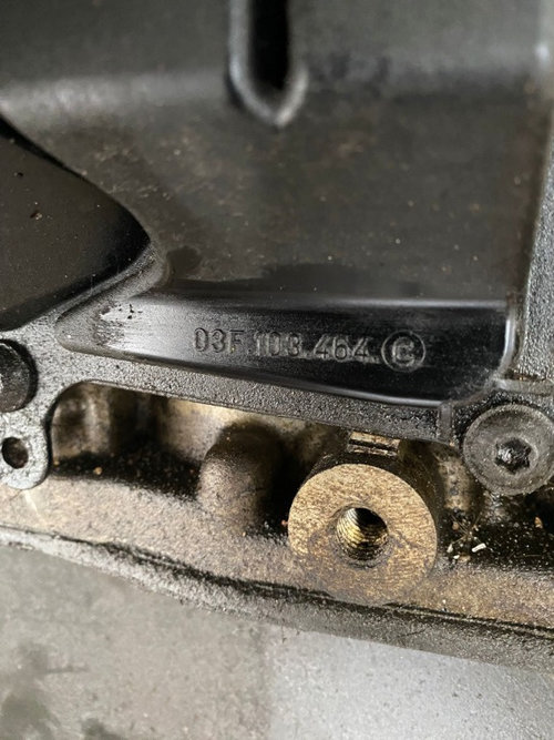 Separator ulei Seat Leon 1P 1.2 TSI an 2009 2010 2011 2012 2013 cod 03F103464C