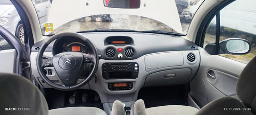 Sertar bord Citroen C3 1.6 1.6V 80Kw / 109 CP cod motor NFU transmisie manuala 5+1 an 2004