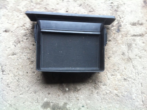Sertar bord Opel Vectra A [1988 - 1995] Sedan 1.6 MT (75 hp) (86_ 87_)