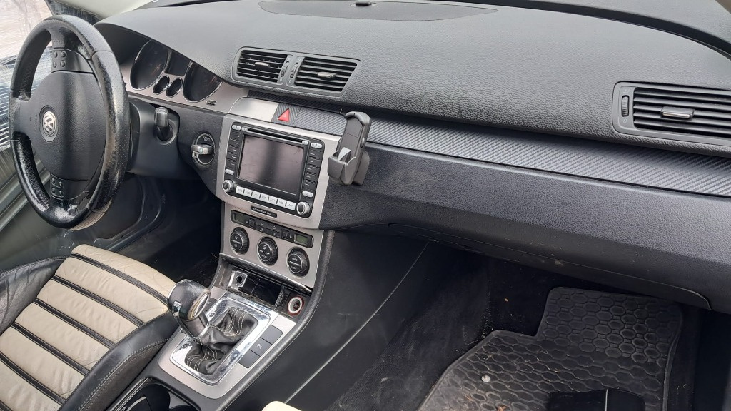Sertar carti de vizita VW Passat B6 2.0 TDI an 2007