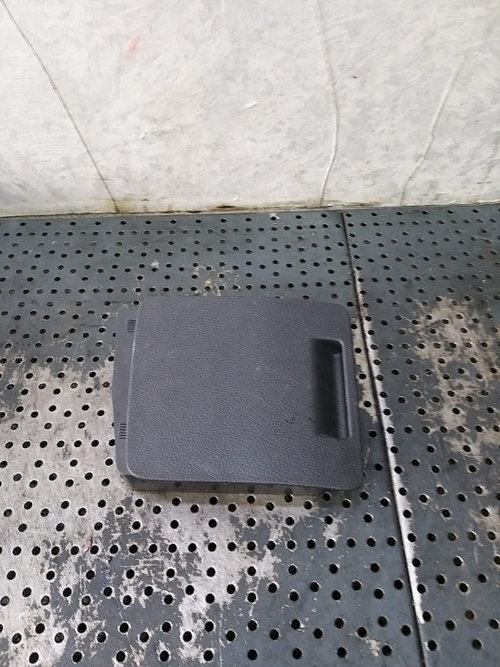 Sertar depozitare bord vw polo 6r 3003066000 6r1863072