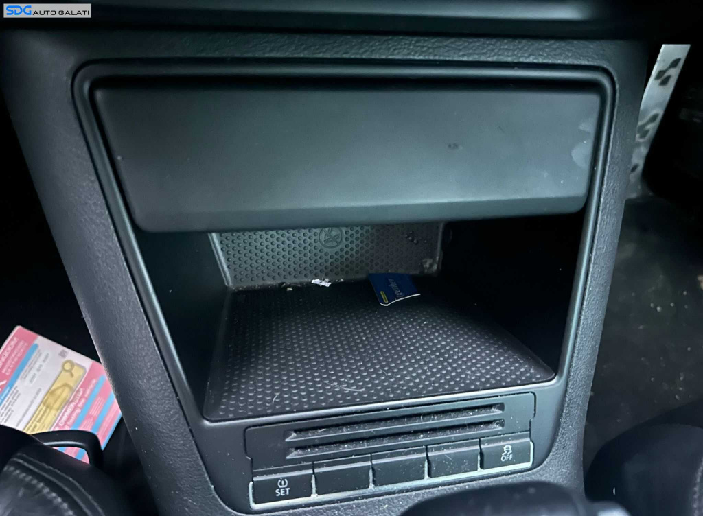 Sertar Depozitare si Scrumiera cu Bricheta Volkswagen Tiguan 2007 - 2015 [C9107]