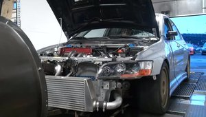 Sesiune dyno cu un Mitsubishi Evo 8 de 900+ CP