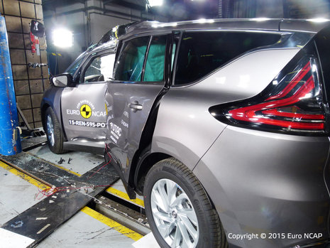 Sesiune Euro NCAP 2015