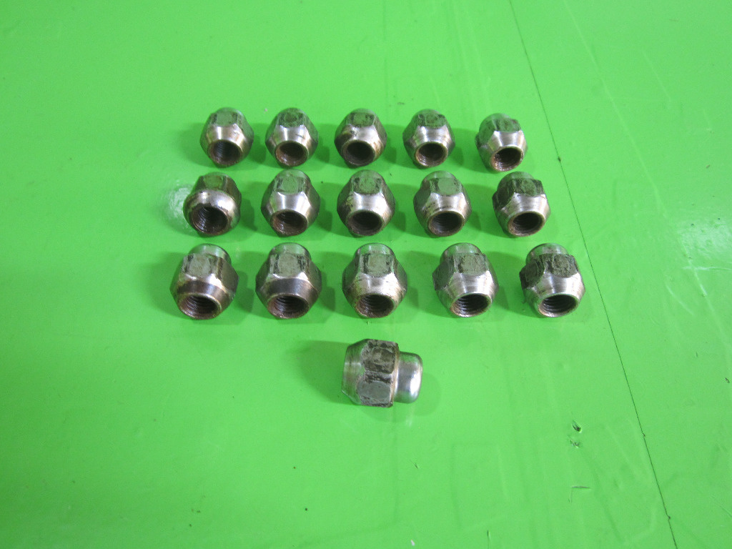 SET 16 PIULITE / PREZOANE ROTI MAZDA CX-7 4x4 FAB. 2006 - 2016 ⭐⭐⭐⭐⭐