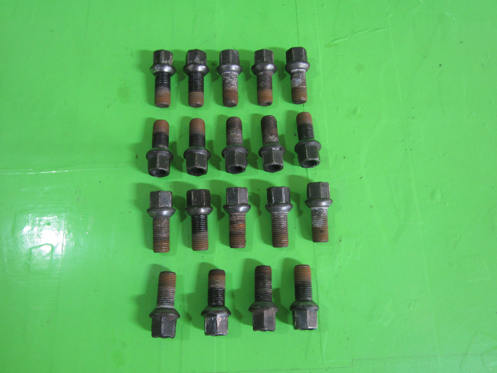 SET 19 PREZOANE ROTI SKODA OCTAVIA II FAB. 2004 - 2013 ⭐⭐⭐⭐⭐