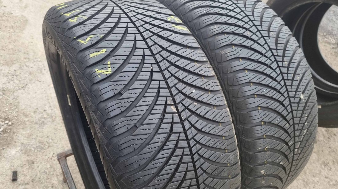 SET 2 Anvelope All Season 215/55 R16 GOODYEAR Vector 4Seasons gen2 93V