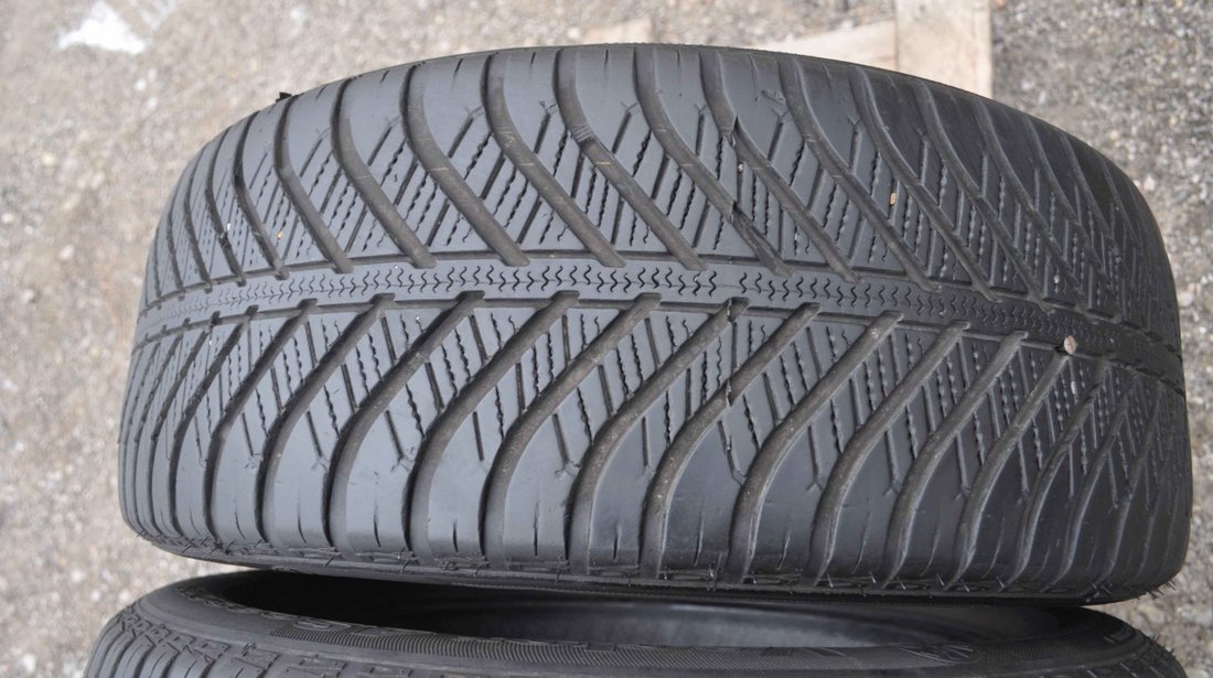 SET 2 Anvelope All Season 225/50 R17 GOODYEAR VECTOR 4 SEASON 94V