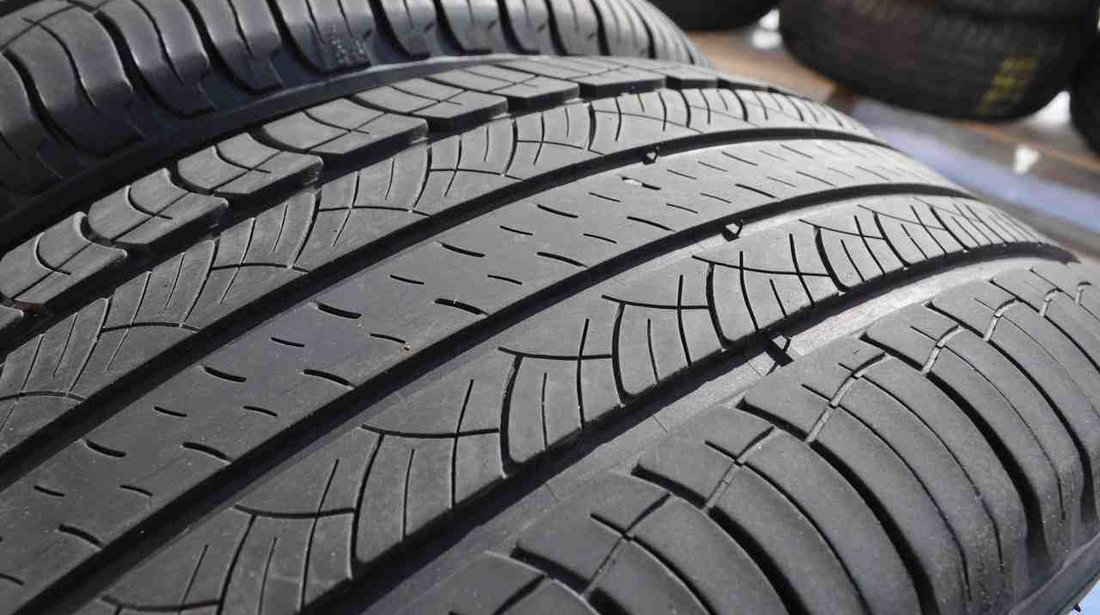 SET 2 Anvelope All Season 235/60 R17 MICHELIN LATITUDE TOUR HP 102V