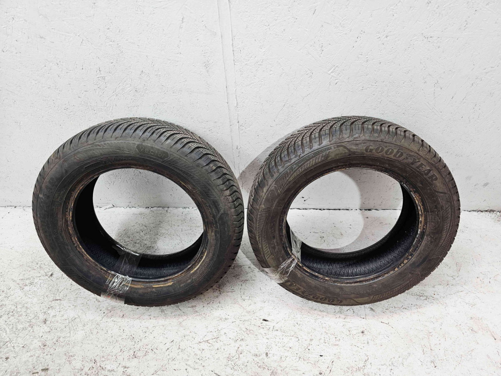 Set 2 anvelope all season Volkswagen Passat B7 (365) Variant [Fabr 2010-2014] 185 / 65 R15 92V