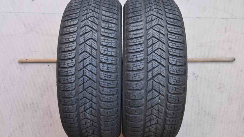 Set 2 Anvelope Iarna 17 inch Pirelli Sottozero 3 Winter 225/50 R17