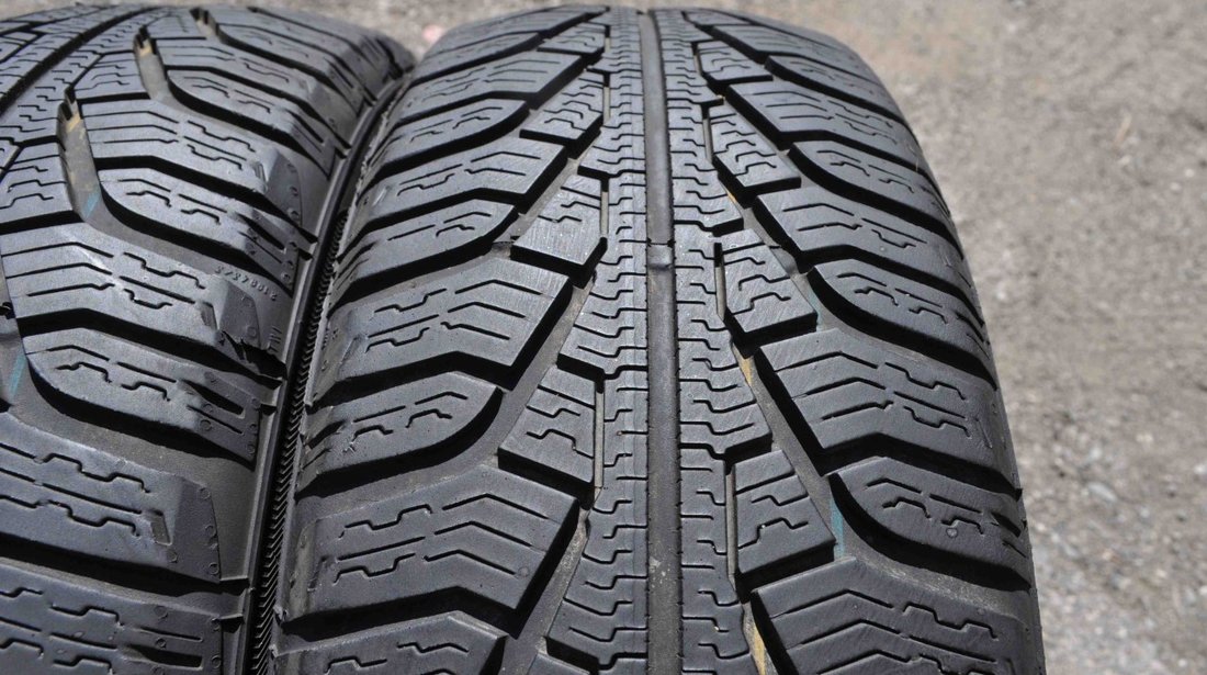 SET 2 Anvelope Iarna 185/60 R15 UNIROYAL MS PLUS77 84T