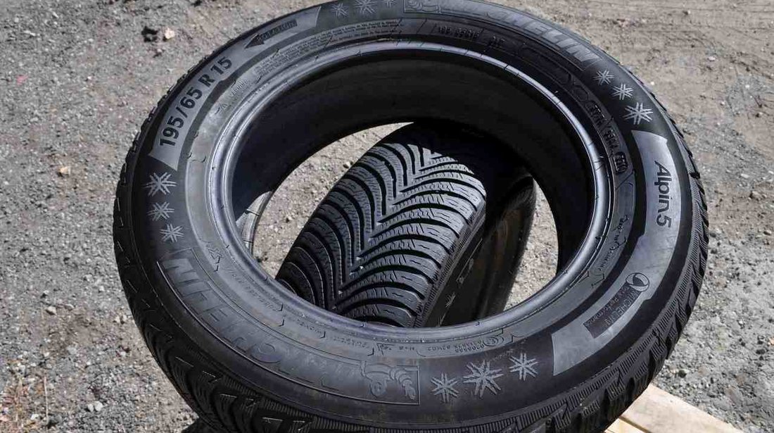 SET 2 Anvelope Iarna 195/65 R15 MICHELIN ALPIN 5 91T