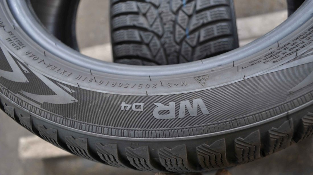 SET 2 Anvelope Iarna 205/50 R16 NOKIAN WR D4 91H - XL