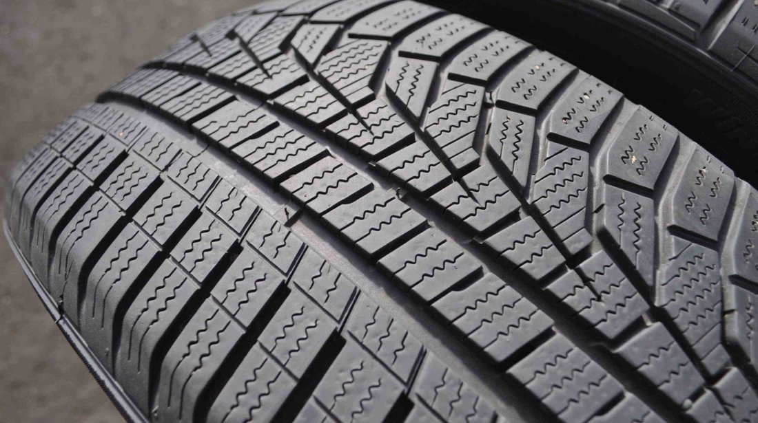 SET 2 Anvelope Iarna 205/50 R17 HANKOOK Winter I Cept EVO 2 93V