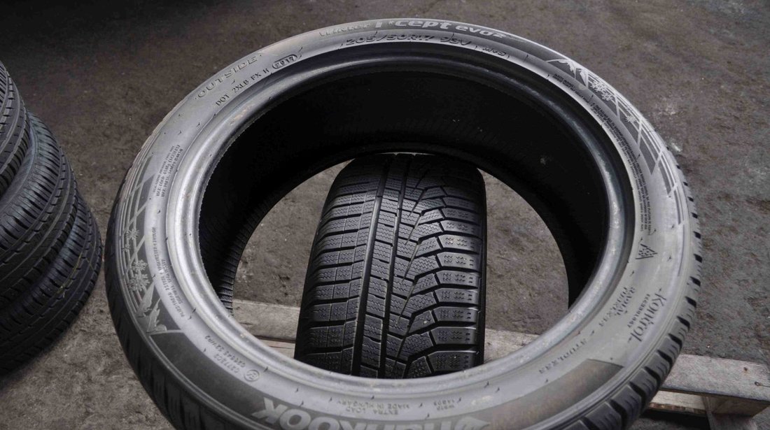 SET 2 Anvelope Iarna 205/50 R17 HANKOOK Winter I Cept EVO 2 93V