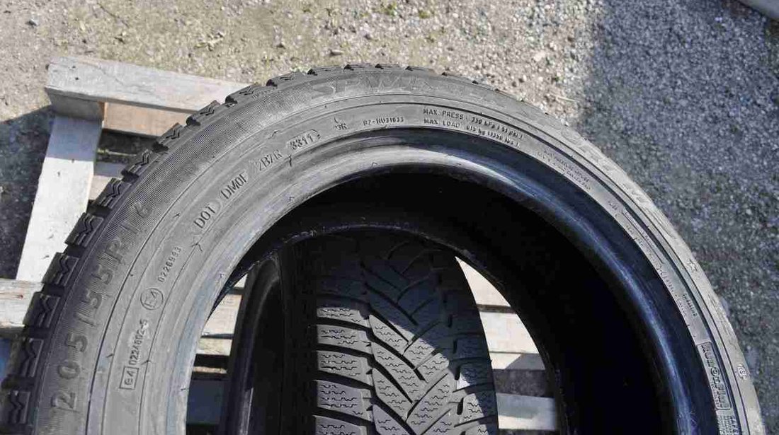 SET 2 Anvelope Iarna 205/55 R16 DUNLOP SP WINTER SPORT M3 91H - RUNFLAT