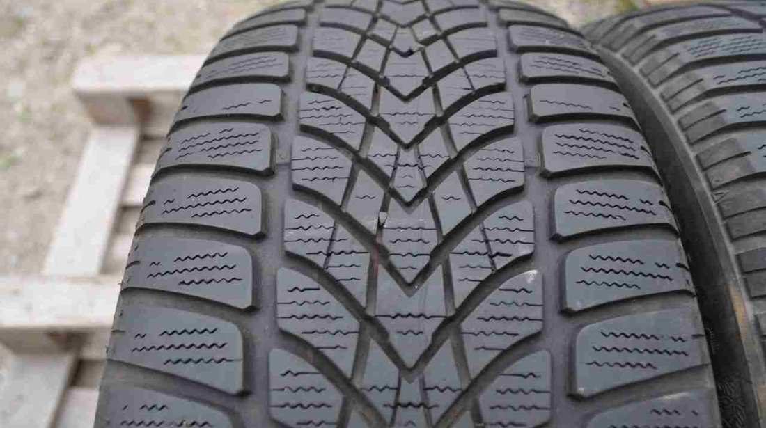 SET 2 Anvelope Iarna 205/55 R16 DUNLOP SP WINTER SPORT 4D 91H